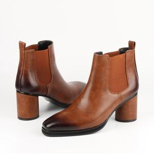 Stylish Tan Leather Men's Chelsea Boots